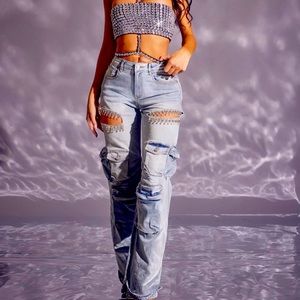 Meet your Posher, Larissa